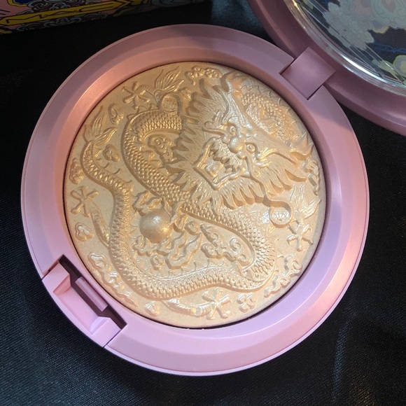MAC Cosmetics Other - MAC 🌟 Double Gleam highlighter - Lunar Illusions
